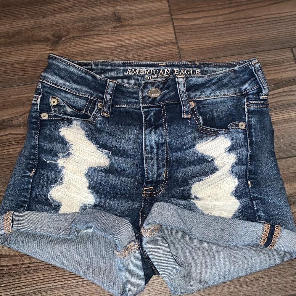 American Eagle Hi-Rise Shortie